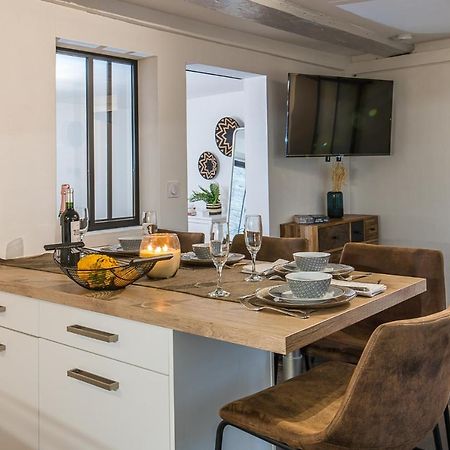 Appart 4 pers design et cosy avec Jardin au Cœur de Sélestat Extérieur photo