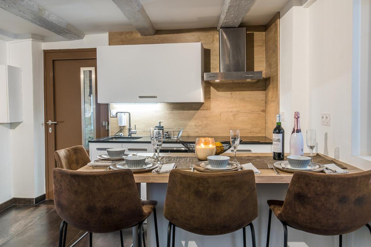 Appart 4 pers design et cosy avec Jardin au Cœur de Sélestat Extérieur photo