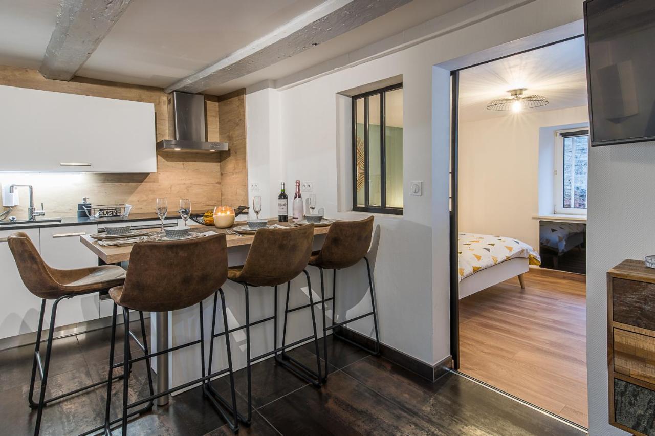 Appart 4 pers design et cosy avec Jardin au Cœur de Sélestat Extérieur photo